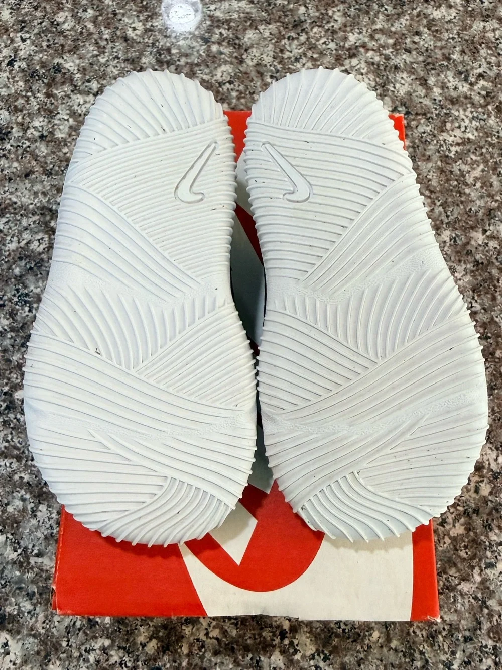 Kids Nike Aqua Socks 360